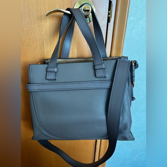 Loewe Gate Top Leather handbag - Picture 5 of 9